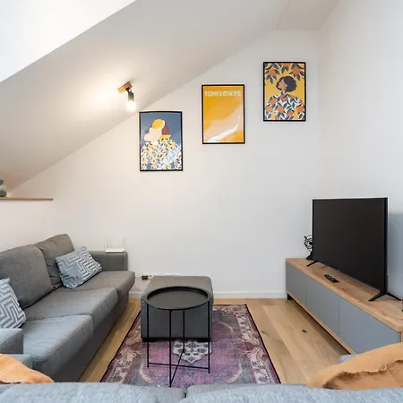 Hygge I Piata Unirii Bükreş